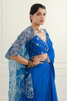 Shop for Ek Soot Blue Printed Organza Cape And Pre-draped Saree Set for Women Online at Aza Fashions Festive Saree With Cape Sleeves, Blue Pre-draped Saree With Draped Sleeves, Pre-draped Saree With Cutdana And Cape Sleeves, Cape Sleeves Pre-draped Saree For Eid, Organza Cape, Halter Neck Blouse, Halter Neck Blouses, Draped Saree, Printed Organza