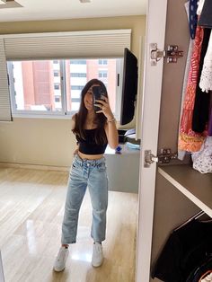 Trendy Outfits With Jeans, Tennessee Style, Mirror Pose, Outfits With Jeans, Simple Outfits For School, Summer Outfits For Teens, Causal Outfits, Cute Lazy Outfits, Casual School Outfits