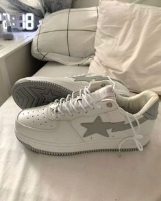 Bapesta Shoes, Bape Sneakers, Replica Sneakers, Trendy Shoes Sneakers, Dr Shoes, Pretty Shoes Sneakers, Replica Shoes, Cute Nike Shoes, Fresh Shoes