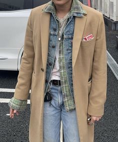 90s Shaggy Hair, Wes Anderson Outfits Men, American Boys Style, Classic Americana Style, Semi Formal Streetwear, Japan Vintage Fashion, Formal Streetwear, Streetwear Fall