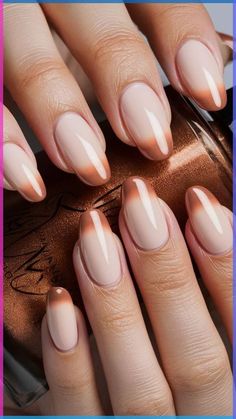 Fall French Tips Short, Fall Nails Minimalist, French Nail Designs 2024 Trends, Shell French Tip Nails, Fall French Manicure Designs, Autumn Nails French Tips, Fall French Manicure, Ombre French Tip Nails, Fall Nails French