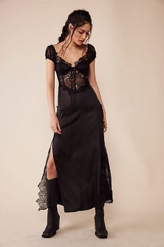 Hourglass Grunge Outfits, Little Black Dress Sleeves, Black Festival Dress, Punk Rock Wedding Guest Outfit, Alt Wedding Guest Dress, Free People Midi Dress, Dark Fem Dress, Black Occasion Dress, August 2024 Fashion