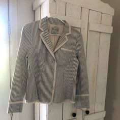 Ready To Wear. Excellent Condition. New Without Tags. Spring / Summer Ready. One Chest Pocket, Covered Buttons, Beautiful Trimmed. The Fabric Reminds Me Of The Old Blue Pinstriped Mattress Covering. Gorgeous With A Crispy Spring Look. 98% Cotton. 2% Spandex. Business Casual, Country Club,Coastal, Pair With Jeans Or Dress It Up. Casual Striped Blazer For Work, Fitted Striped Cotton Outerwear, Casual Striped Blazer With Button Closure, Fitted Cotton Outerwear With Striped Pattern, Spring Striped Buttoned Outerwear, Spring Striped Button-up Blazer, Striped Buttoned Outerwear For Spring, Striped Fitted Cotton Blazer, Fitted Striped Cotton Blazer