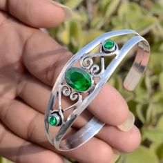 Chrome Diopside Bracelet 925 Sterling Silver Handmade Bangle Religious Jewelry Jewelry Photos, Men Bracelets, Handmade Bangles, Handmade Wire Jewelry, Fine Jewelry Bracelets, Handmade Wire, Religious Jewelry, Bracelets And Charms, Buying Jewelry