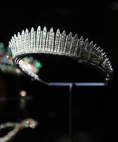 Fringe Tiara, Gold Symbol, Princess Louise, Queens Jewels, Platinum Jubilee, Kensington Palace, The Jewel