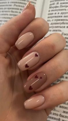 Ongles Beiges, Unghie Sfumate, Her Nails, Classy Acrylic Nails, Heart Nails