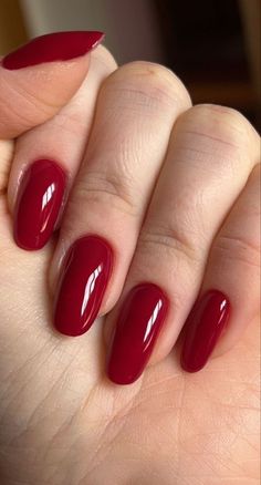 Wind Red Nails, Best Red Nail Polish For Medium Skin, Pasta With No Meat, Classy Nails Red, Elegant Nails Red, Pretty Red Nails, Elegant Red Nails, Ruby Red Nails, Classy Red Nails