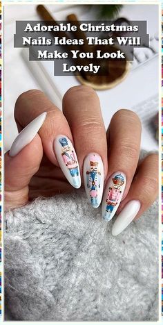 Looking for some creative christmas nail art ideas? Here are some of the best rated designs! Nutcracker Nails, Rudolph Nails, Nails Xmas, Xmas Nail Designs, Festive Nails, Christmas Tree Nails, Holiday Nails Christmas, Candy Cane Nails, Christmas Gel