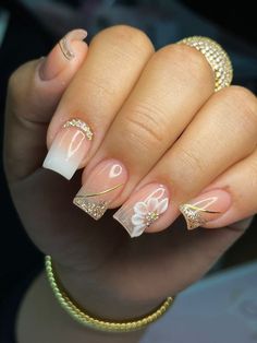 Brown Fall Nails, Nail Art Fall, Bridal Nails Designs, Gold Acrylic Nails, Leaf Patterns