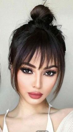 Pointy Bangs, Haircut With Bangs For Women, Franje Pony, Across Bangs, Edgy Bangs, Haircuts For Medium Length Hair, Diy Haircut, Haircuts For Curly Hair