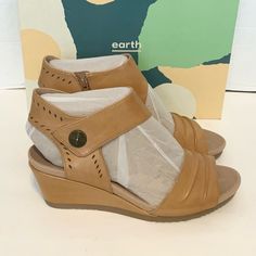 Earth Women's Attalea Barbados Wedge Sandal Sun Tan Size 10 Brand New. Brand New With Box. Leather Upper. Leather Sole. Heel Measures Approximately 2.5 Inches" Casual Wedge Sandals With Ankle Strap And Arch Support, Casual Wedge Sandals With Arch Support And Ankle Strap, Comfortable Wedge Sandals With Ortholite Insole, Spring Wedge Sandals With Ortholite Insole, Comfortable Wedge Sandals With Removable Insole And Round Toe, Spring Wedge Sandals With Arch Support Medium Width, Spring Ankle Strap Wedge Sandals With Arch Support, Wedge Heel Sandals With Ortholite Insole, Wedge Sandals With Arch Support And Round Toe