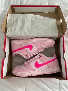 trendy shoes, sneakers, cute sneakers , pink shoes, designer shoes, #shoes #shoesaddict #shoesporn #sneakers #sneakerhead #sneakersaddict #sneakerslover #bape #designersuits #pink Pretty Sneakers, Jordan Shoes Retro