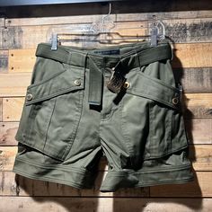 Brand New With Tags! Green Utility Shorts With Belt Loops, Summer High-waisted Cargo Shorts With Belt Loops, Summer Utility Shorts With Belt Loops, Utility Shorts With Belt Loops For Summer, Utility High Waist Shorts With Belt Loops, High Waist Utility Shorts With Belt Loops, Outfit References, Baggy Clothes, Fashion Baby