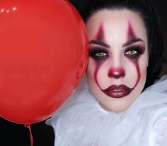 Joker Halloween Costume, Unique Couple Halloween Costumes, Creepy Halloween Makeup, Make Up Inspiration, Halloween Clown, Amazing Halloween Makeup, Horror Makeup, Halloween Makeup Inspiration, Trendy Halloween Costumes