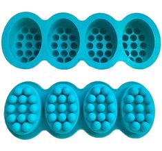 the package includes two soap molds and four balls