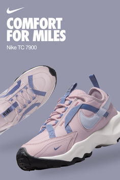 Look of early 2000s running but made to tough anything for everyday wear. Shop Now at Nike.com Nike Women’s Shoes, Workout Shoes For Women, Pretty Shoes Sneakers, Shoes Outfit Fashion, Embellished Shoes, Cute Nike Shoes, Nike Sneakers Women, Cute Nikes, Shoe Inspo