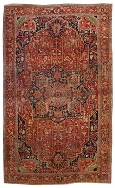 Antique Serapi Handwoven Tribal Rug Outer Pattern, Luxury Area Rugs, Persian Rug Designs, Traditional Persian Rugs, Rug Designs, Serapi Rug, Antique Carpets, Transitional Rugs, Red Rug