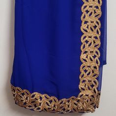 Elegant Blue Indian Sari With Golden Lace Border. Light Weight. Worn Once For Few Hours Please Note - Sari Only (Fully Stitched) Golden Lace Border, Golden Border, Golden Lace, Lace Border, Blue Gold, Royal Blue, Color Blue, Lace, Fast Delivery