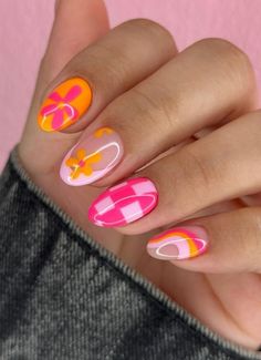 28 Cute Short Summer Nail Inspo To Recreate 🥰🤩 Spring Floral Nails, Short Summer Nails, Summer Nails 2024, Boho Nails, Summer Gel Nails, Stylish Nails Designs, Colorful Nails