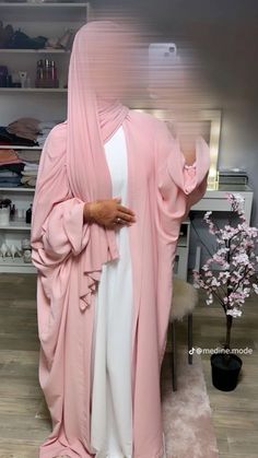 Cute Hijabi Outfits, Hijabi Dresses, Muslim Outfit, Abaya Outfit, Hijabi Fits, Stile Hijab, Eid Outfits, Modesty Outfits, Mode Turban