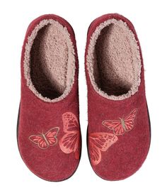 Women's Daybreak Scuffs, Motif | Slippers at L.L.Bean Butterfly Slippers, Slippers For Ladies, Wool Clogs, Sweat Women, Nature Motifs, Fleece Socks, Clogs Style, Rustic Blue, Slippers For Women