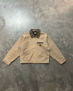 Carhartt Jacket J97 CRM Cream Detroit Work Jacket Thank you so much for checking out our store, we have recently started and would love to provide everyone with the best experience possible. Please shoot us a message for any questions and inquries. Best Wishes, VintageMarinadeNZ Carhartt Detroit Jacket Outfit, Carhartt Jacket Outfit, Carhartt Detroit Jacket, Carhartt Style, Carhartt Detroit, Worker Jacket, Winter Outfits Warm, Carhartt Jacket, Workwear Jacket