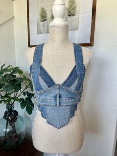 YouniqueBohemian - Etsy Top Vaquero, Vestiti In Jeans, Swimwear Pattern, Upcycle Clothes Diy, Diy Vetement, Fashion Street Style, Concept Clothing, Denim Ideas, Upcycle Jeans