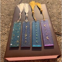 Celestial resin sparkle bookmarks Resin Bookmarks, Bookmarks Handmade, A B C, One Pic, Let Me Know, Tassels, The First, I Can, Let Me