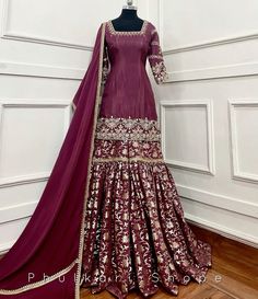 Wedding Guest Dresses Long, Desi Outfits, Classic Dresses, Attractive Dresses, Wedding Lehengas, Bridal Outfit, Traditional Indian Outfits, Bridal Dress Design, Friend Quotes