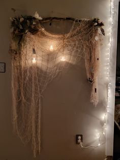 Fishing net, driftwood, sea.shells, candles, black tourmaline, wall decor Fish Net Decor, Decorate Room, Mermaid Bedroom, Beach Themed Bedroom, Beachy Room