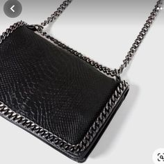 Brand New Zara Bag! Never Used!! Black Snake Skin, Black Clutch Bags, Embossed Bag, Zara Bags, Latest Bags, Zara Leather, Cow Skin, Black Snake, Cow Hide