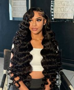 Prom Hairstyle Ideas Black Women, Side Part Wig With Curls Short, Wand Curls Wig Black Women, Black Lace Front Wigs Hairstyles, Wig Edges Ideas Side Part, Baddie Wedding Hairstyles, Wigs Inspo For Black Women, Bombshell Curls Side Part, Crinkle Hair Hairstyles