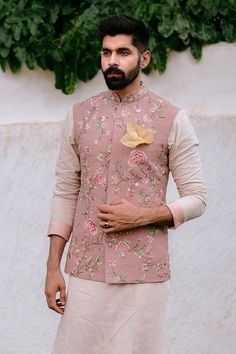 Good quality product. Soft to the touch. Kurta Koti Set For Men, Gents Bandi Kurta, Veshti With Kurta For Men, Basket Kurta Pajama, Mens Koti Kurta, Kothi Kurta Men, Bundy Kurta Set For Men, Pastel Pink Kurta For Men, Kurta With Blazer For Men