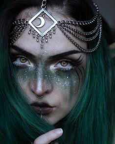 #fashion #instagram #goddess #halloweencostumeideas Pagan Makeup, White Freckles, Dark Celestial, Norse Warrior, Halloween Makeup Witch