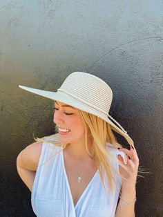 Straw Floppy Sun Hat-Beige | Side View Cream Straw Hat With Curved Brim For Travel, Cream Straw Hat For Travel With Curved Brim, Cream Curved Brim Straw Hat For Travel, Chic Cream Straw Hat, Trendy Adjustable Paper Straw Hat, Adjustable White Straw Fedora, Cream Hat Bands For Summer Vacation, Cream Straw Hat For Summer Travel, Cream Straw Hat Band For Vacation