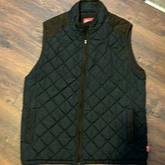 Coleman Vest Never Worn No Tags!! Size: M Great Condition!!! Black Cotton Vest For Winter, Black Cotton Vest For Cold Weather, Black Outdoor Vest For Fall, Black Vest For Outdoor Fall Activities, Mens Vest, Mens Jackets, Jackets & Coats, Man Shop, Black