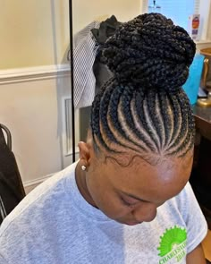 Conrow Ponytails Braids, Buff Hairstyles, Conrow Ponytails, Feed In Braids Bun, 6 Braids, Feed In Braids Ponytail, Cornrow Styles, Cornrow Ponytail, Hairstyle Braided