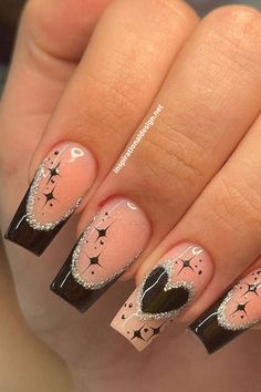 Acrylic Nail Designs Short Black, Black Nail Designs With Stars, Nail Art Designs With Gems, Nail Designs Tomboy, Black Nail Designs Almond Shape, Nails For Halloween Acrylic, Goth Birthday Nails, Emo Nails Acrylic, Black And Rose Gold Nails