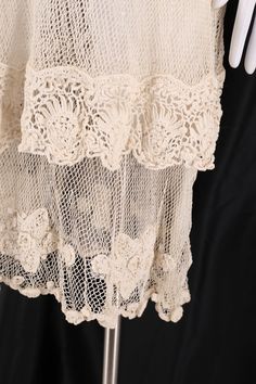 Vintage Crochet Dress With Lace Trim, Cream Lace Crochet Trim Dress, Wedding Crochet Lace Dresses, Cream Lace Dress With Crochet Trim, Vintage Crochet Lace Dresses, Crochet Vintage Dress, Chartreuse Dress, Crochet Vintage, Bohemian Summer