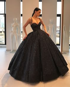 Gorgeous Ball Gown Sweetheart Spaghetti Straps Black Long Prom Dresses with Pockets, Sparkly Quinceanera Dresse,#promgowns #formalgowns Prom Dresses Long Princesses, Prom Dresses Long Black, Black Ball Gown, Robes D'occasion, Cheap Prom Dresses Long, Sparkly Prom Dresses, Formal Ball Gown, Prom Dresses With Pockets, 파티 드레스