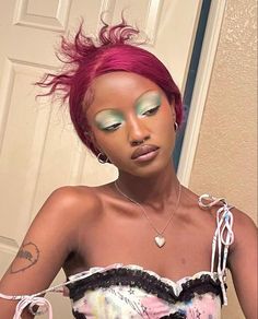 Graduation Looks, Art Of Beat, Inspo Makeup, Face Art Makeup, Graphic Makeup