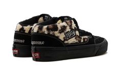 SKATE HALF CAB '92 VN0A5KYABMA Half Cabs Vans, Chunky Skate Shoes, Y2k Sneakers, Alternative Shoes, Vans Outfit, Punk Shoes, Pretty Shoes Sneakers, Vans Skate, Leopard Black