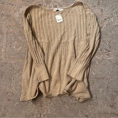 Free People Delancey Babydoll Peplum Sweater In Beige Nwt New With Tags Size Medium Free People Beach Delancey Sweater Top Oversized Neutral Beige, Size Medium Fit: Relaxed, Longline Silhouette. Wide Boat Neckline, Ribbed Knit Piecing, Dropped Armholes Perfect As A Classic Sweater Or As A Super Mini Dress, This Style Has Endless Ways To Wear. Comprised Of Textured, Free-Flowing Wardrobe Staples, Free- Est Takes Our Most-Loved Beach And Summer Collections And Unites Them For Every Day And Any Wea Super Mini Dress, Peplum Sweater, Free People Beach, Classic Sweater, Free Flowing, Neutral Beige, Free People Sweater, Boat Neckline, Summer Collection