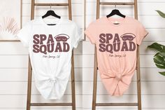 If you're planning on getting pampered with a group - AKA your spa squad - these spa weekend shirts are perfect! These ultra soft girls trip shirts 2024 work great for a girls weekend or spa girls party! Spa theme parties are great for resetting and relaxing and these shirts will help celebrate any spa day you have planned! PERSONALIZATION FOR THIS LISTING IS *OPTIONAL.* IF YOU WOULD LIKE TO ADD CUSTOM TEXT, PLEASE FILL OUT THE *PERSONALIZATION BOX* BELOW. ✺ CHECK OUT more like this in our SUMMER | TRAVEL section: https://www.etsy.com/shop/sagicrabboutique/?etsrc=sdt§ion_id=38428528 ✺  WANT SOMETHING PERSONALIZED OR DON'T SEE THE COLORS YOU WANT?  If you're interested in customizing something or would like to make a small change to a design/colors, send us message and we'll be happy to wor Spa Theme Party, Girls Weekend Shirts, Spa Girl, Spa Weekend, Trip Shirts, Girls Trip Shirts, Girls Weekend, Running Tops, Girls Party