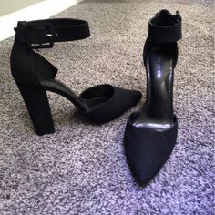 Never Been Worn; Still Has Tags! Size 10 Forever 21 Black Heels For Spring, Forever 21 Black Spring Heels, Forever 21 Pointed Toe Heels For Night Out, Forever 21 Black High Heels, Trendy Ankle Strap Heels By Forever 21, Forever 21 Pointed Toe Evening Heels, Forever 21 Pointed Toe Heels For Evening, Forever 21 Trendy Ankle Strap Heels, Chic Pointed Toe Heels By Forever 21