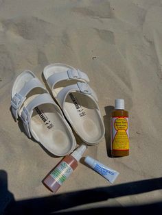 Aesthetic Birkenstocks, Maui Babe, Facial Spray, Coconut Girl, Beach Aesthetic, Beach Sand, Beach Life