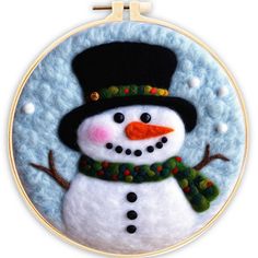 Needle Felting kit - Wide Snowman Christmas Needle Felting, Needle Felted Ornaments, Needle Painting, Needle Felting Supplies, Fiber Crafts, Needle Felted Christmas, Diy Snowman, Felt Projects, Needle Felting Kits