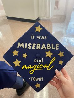 Decorate Graduation Cap High School, Graduation Hat Ideas High School, Undergrad Graduation Cap, 8th Grade Graduation Cap Ideas, Graduation Cap Ideas 2023, Senior Grad Cap Ideas, Cap Ideas For Graduation High Schools, Simple Graduation Cap Ideas, Grad Hat Ideas