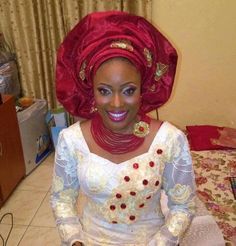 Nigerian bride Senegalese Wedding, Wedding Dresses African, Nigerian Dress, Afrocentric Fashion