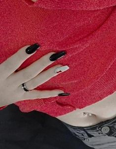 Black Widow Nails, Manicure Nail Designs, Black Nail Designs, Nails Ideas, Black Widow, Nail Manicure, Simple Nails